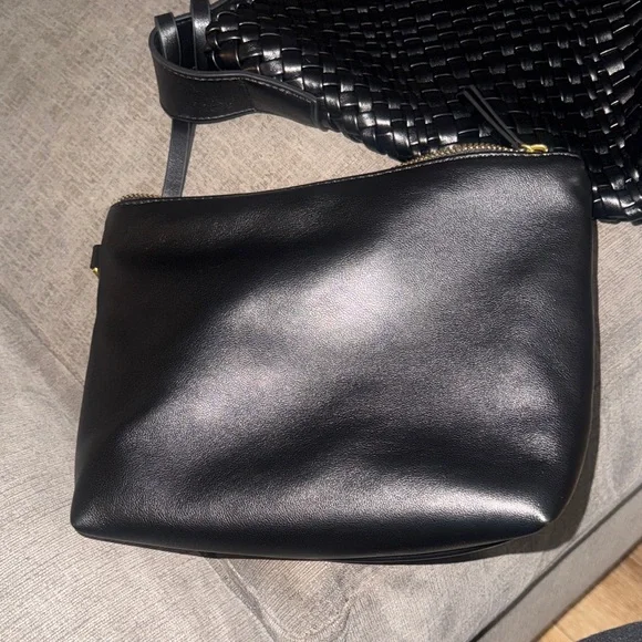 .
Antik craft
black woven leather tote hobo bag. - Picture 6 of 8